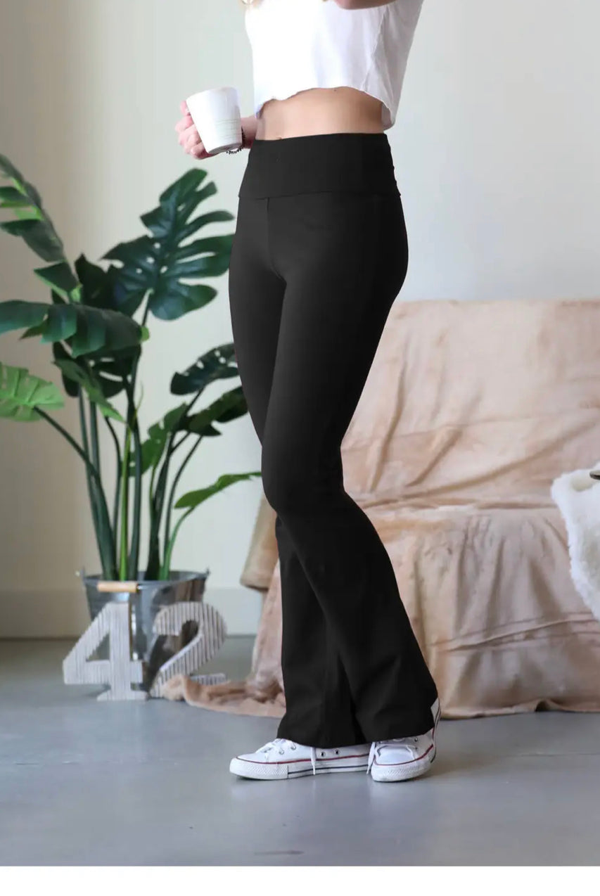 Play It Flare Fold Over Flare Yoga Pants – Chic Spirit Athleisure Boutique